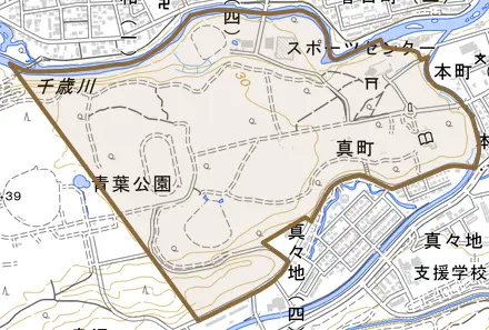 真町とその周辺の地図。町の範囲を重ねている