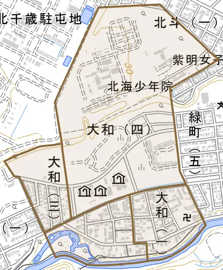 大和とその周辺の地図。町の範囲を重ねている