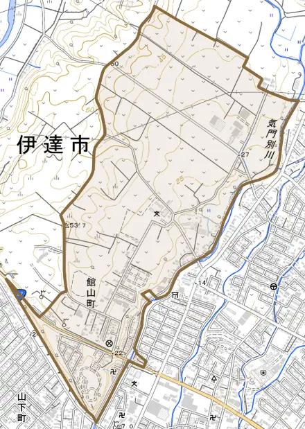 館山町とその周辺の地図。町の範囲を重ねている