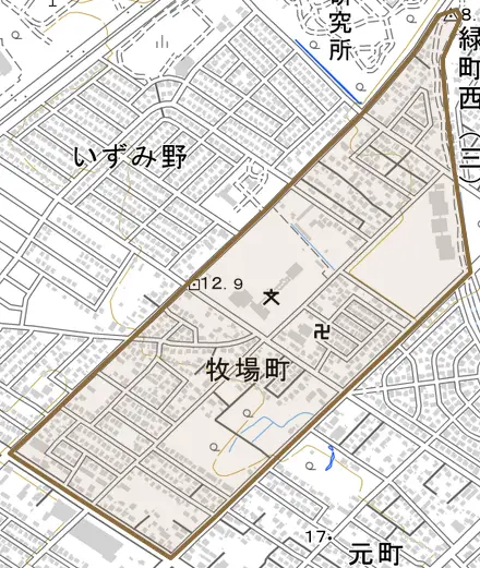 牧場町とその周辺の地図。町の範囲を重ねている