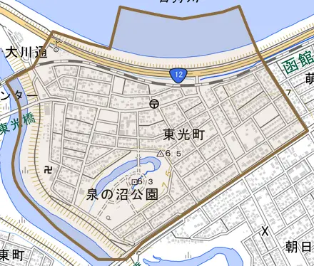 東光町とその周辺の地図。町の範囲を重ねている