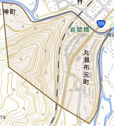 丸瀬布元町とその周辺の地図。町の範囲を重ねている