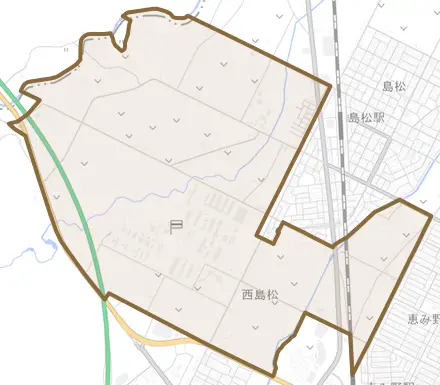 西島松とその周辺の地図。町の範囲を重ねている