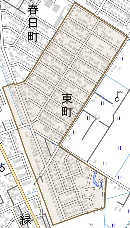 東町とその周辺の地図。町の範囲を重ねている