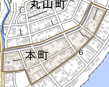 大字本町とその周辺の地図。町の範囲を重ねている