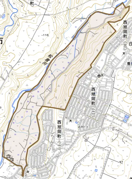 銅山町とその周辺の地図。町の範囲を重ねている