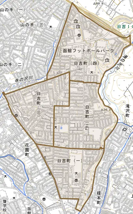 日吉町とその周辺の地図。町の範囲を重ねている