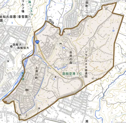 上湯川町とその周辺の地図。町の範囲を重ねている