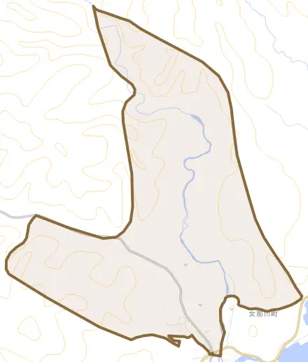 川上町とその周辺の地図。町の範囲を重ねている