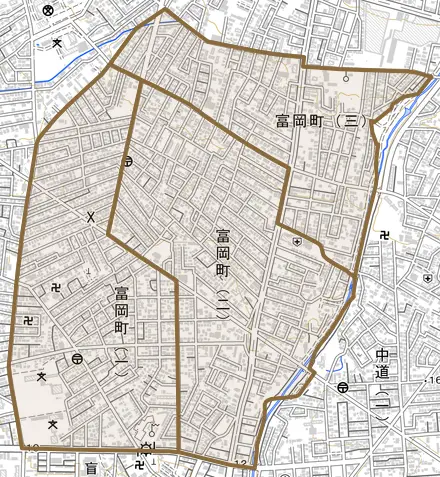 富岡町とその周辺の地図。町の範囲を重ねている