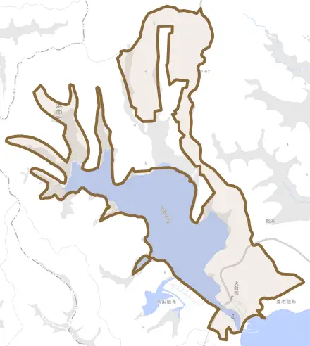 火散布とその周辺の地図。町の範囲を重ねている