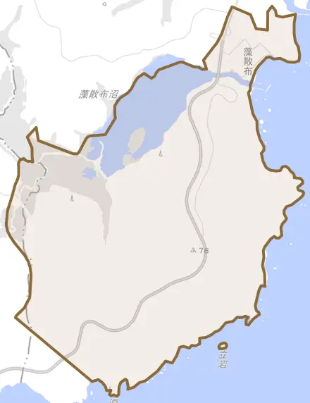 藻散布とその周辺の地図。町の範囲を重ねている
