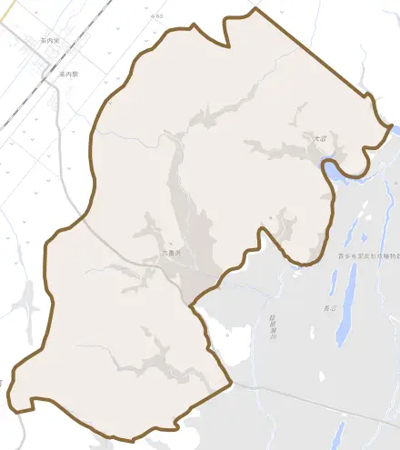 六番沢とその周辺の地図。町の範囲を重ねている