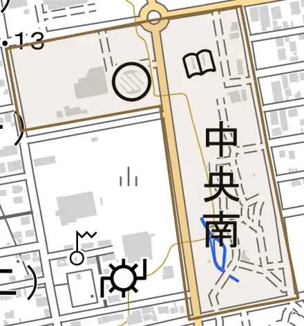 中央南とその周辺の地図。町の範囲を重ねている