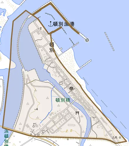 字頓別とその周辺の地図。町の範囲を重ねている