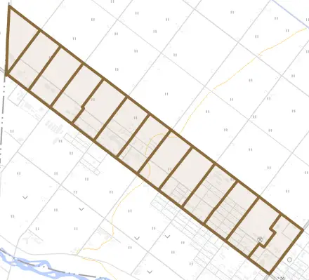 北町とその周辺の地図。町の範囲を重ねている