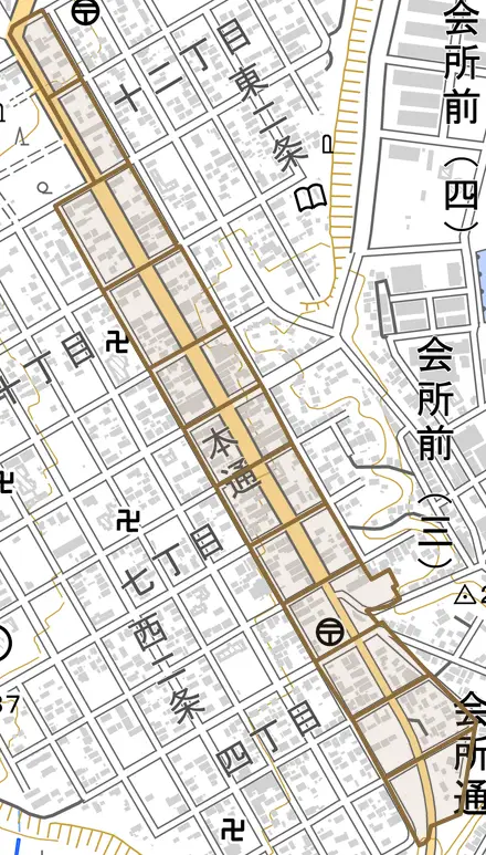 本通とその周辺の地図。町の範囲を重ねている