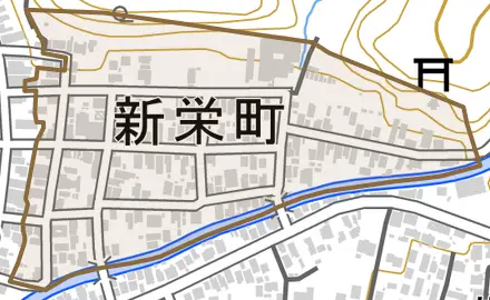 字新栄町とその周辺の地図。町の範囲を重ねている