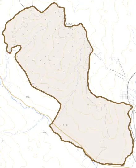 村山とその周辺の地図。町の範囲を重ねている