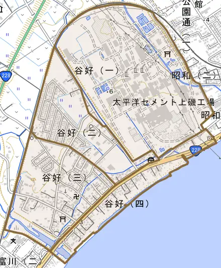 谷好とその周辺の地図。町の範囲を重ねている