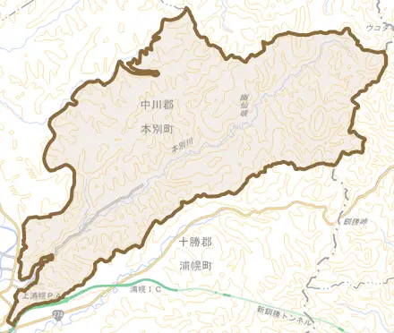 東本別とその周辺の地図。町の範囲を重ねている
