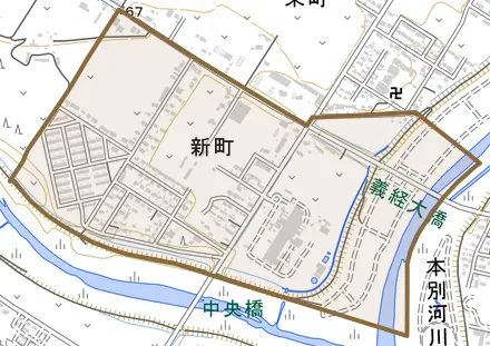 新町とその周辺の地図。町の範囲を重ねている