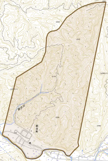朝日町とその周辺の地図。町の範囲を重ねている