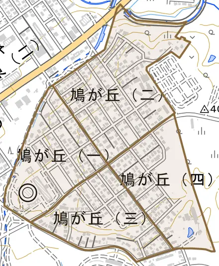 鳩が丘とその周辺の地図。町の範囲を重ねている