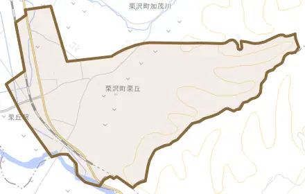 栗沢町栗丘とその周辺の地図。町の範囲を重ねている