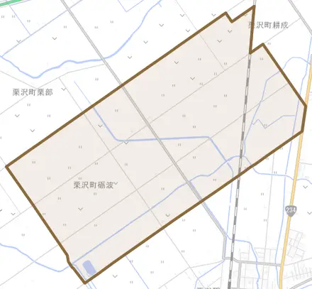 栗沢町砺波とその周辺の地図。町の範囲を重ねている