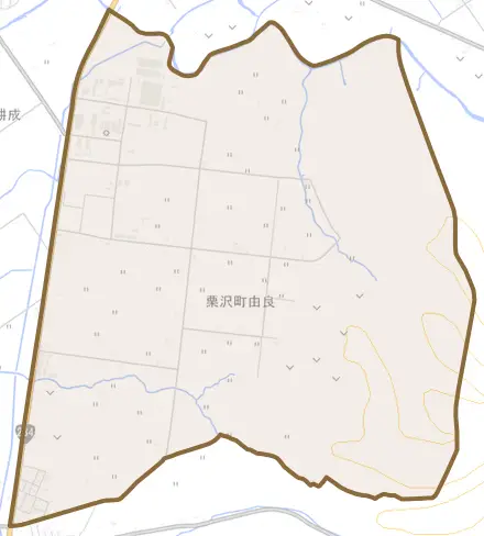 栗沢町由良とその周辺の地図。町の範囲を重ねている