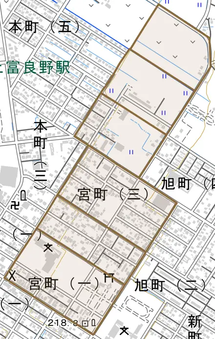 宮町とその周辺の地図。町の範囲を重ねている