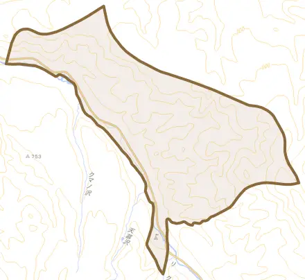 字清川とその周辺の地図。町の範囲を重ねている