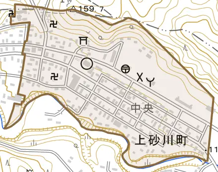 字上砂川町とその周辺の地図。町の範囲を重ねている