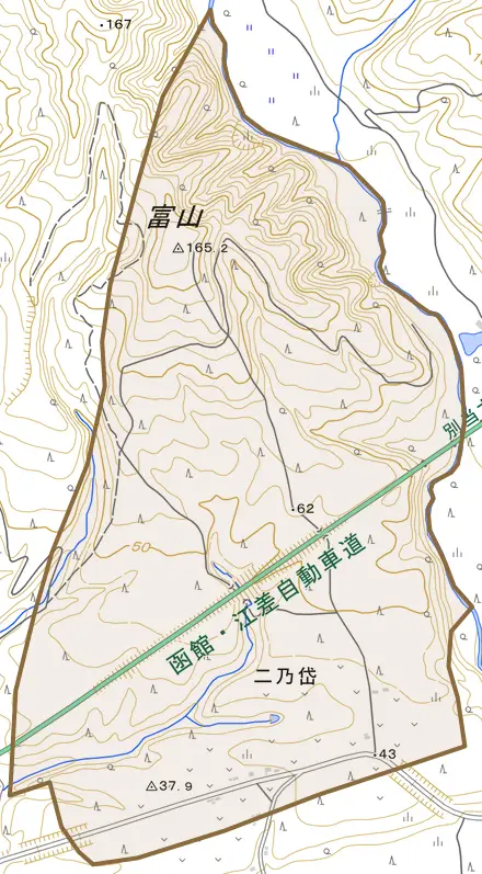 字二乃岱とその周辺の地図。町の範囲を重ねている