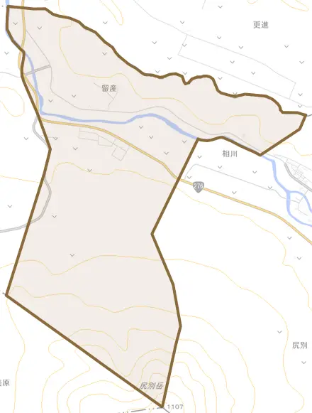 字留産とその周辺の地図。町の範囲を重ねている