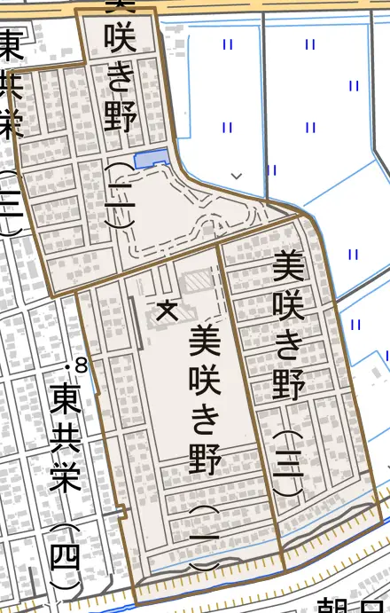 美咲き野とその周辺の地図。町の範囲を重ねている