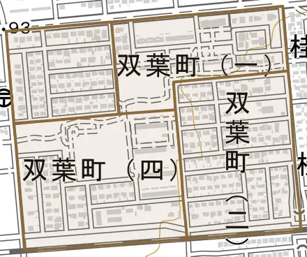 双葉町とその周辺の地図。町の範囲を重ねている
