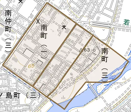 南町とその周辺の地図。町の範囲を重ねている