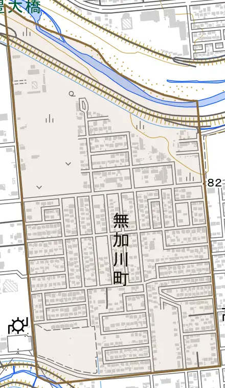 無加川町とその周辺の地図。町の範囲を重ねている