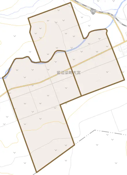 留辺蘂町大富とその周辺の地図。町の範囲を重ねている