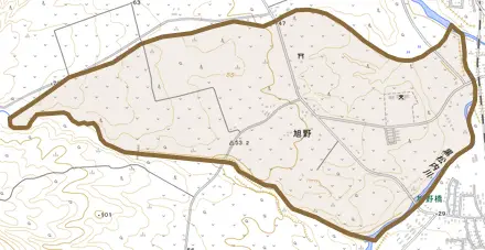 字旭野とその周辺の地図。町の範囲を重ねている