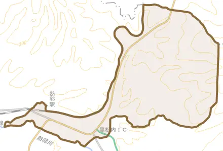 字白井川とその周辺の地図。町の範囲を重ねている