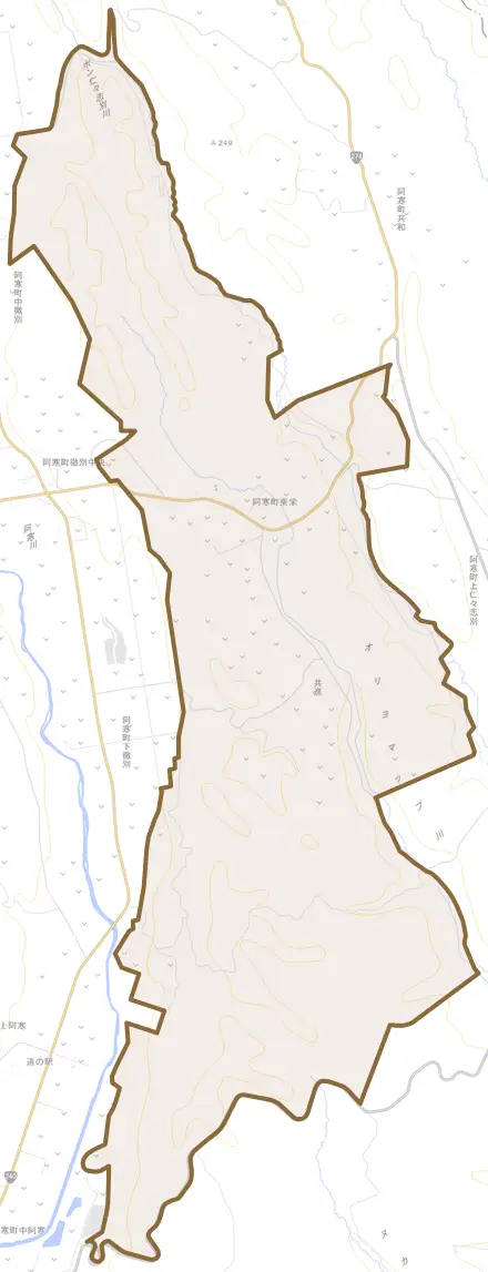 阿寒町東栄とその周辺の地図。町の範囲を重ねている