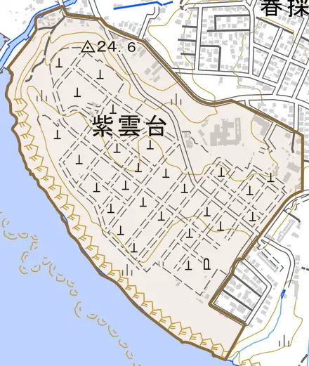 紫雲台とその周辺の地図。町の範囲を重ねている