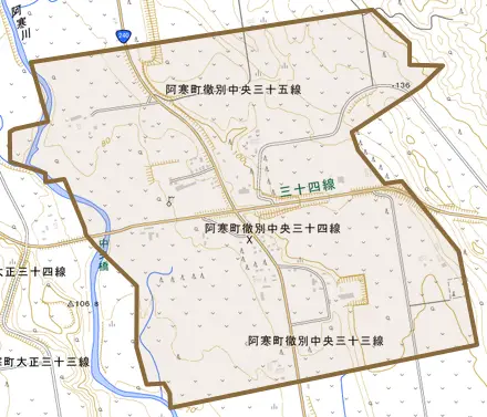 阿寒町徹別中央とその周辺の地図。町の範囲を重ねている