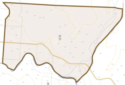 字寒別とその周辺の地図。町の範囲を重ねている