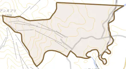 字山田とその周辺の地図。町の範囲を重ねている
