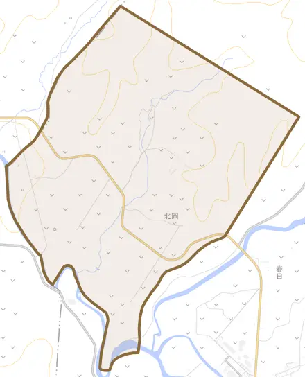 字北岡とその周辺の地図。町の範囲を重ねている