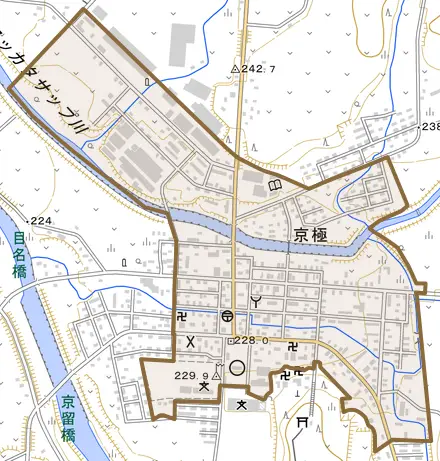 字京極とその周辺の地図。町の範囲を重ねている